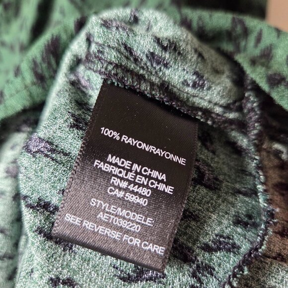 EUC AFRM SWEETHEART NECKLINE PEPLUM ANIMAL PRINT TOP SIZE M - Picture 14 of 16